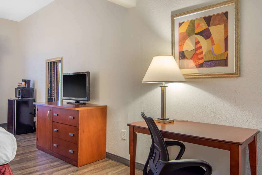 Clarion Suites Duluth I-85 Номер фото